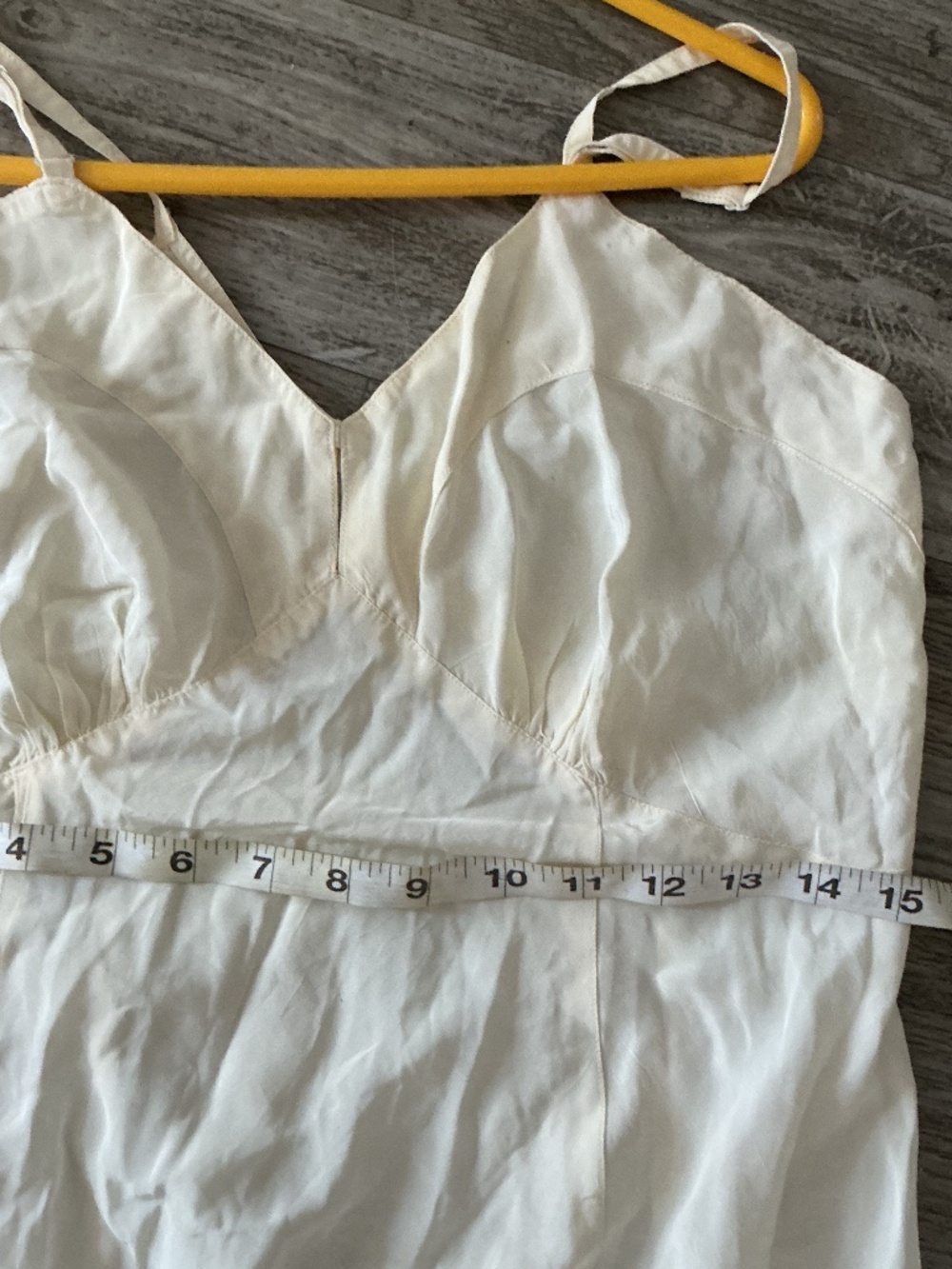 Vintage 1950 slip nightdress pristine condtion. Size medium - Picture 7 of 7